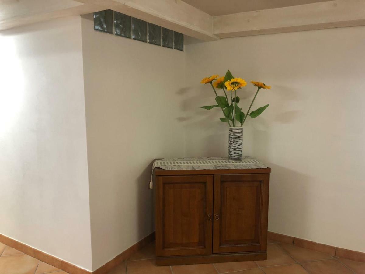 Casa di Chiara Appartamento Terni Esterno foto
