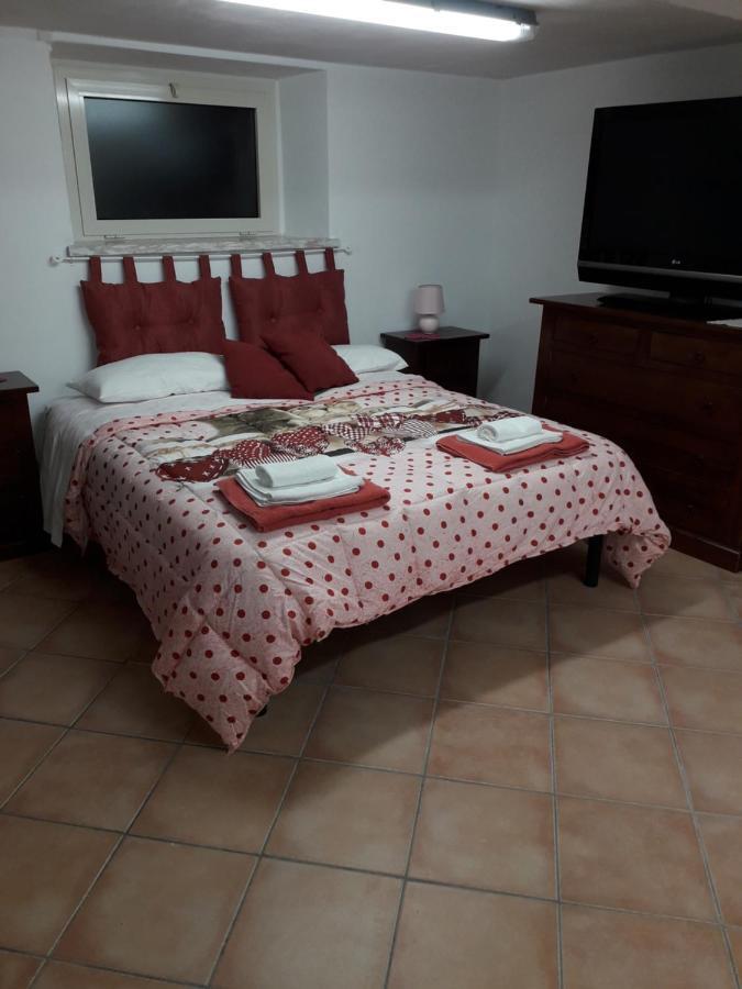 Casa di Chiara Appartamento Terni Esterno foto